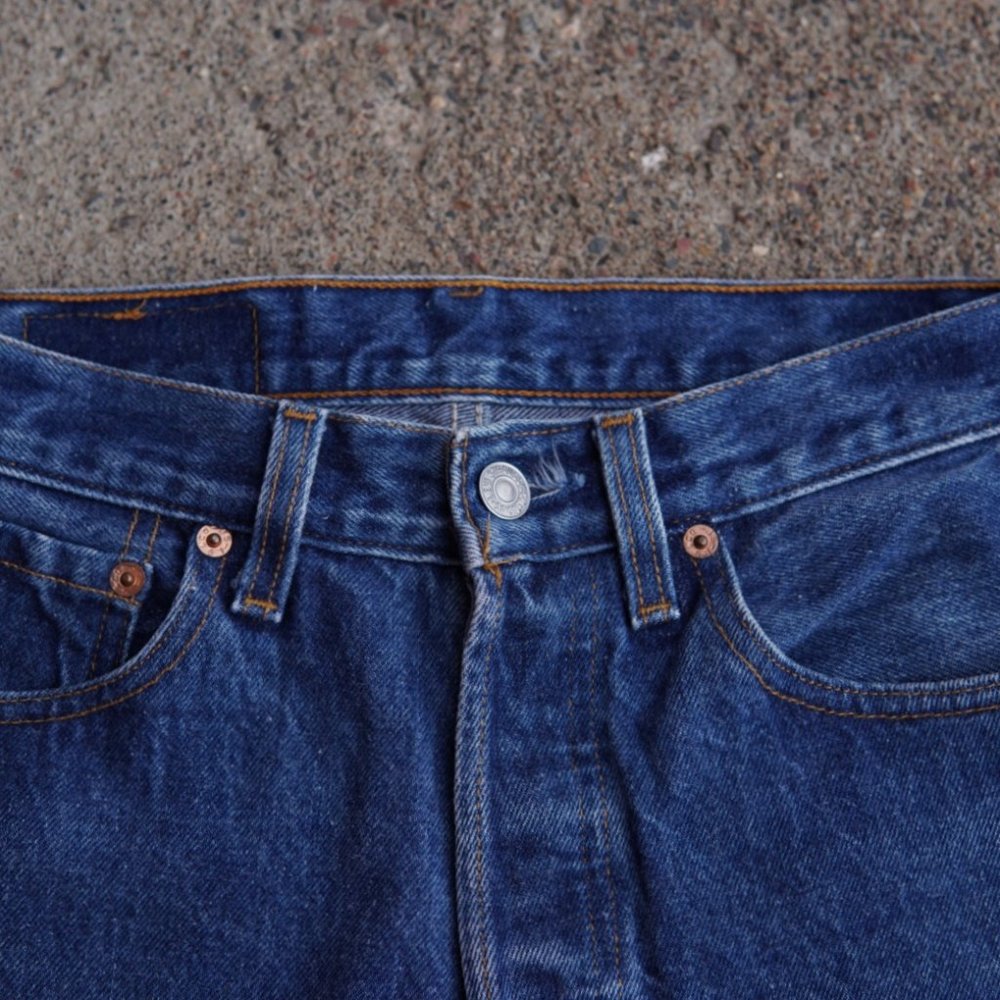 Vintage Levi's 501 jeans - Picture 4 of 9
